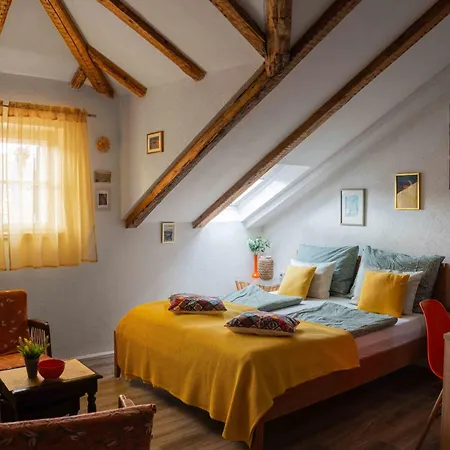 Rosi Apartment *